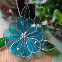 Raindrop Petals Stained Glass Flower